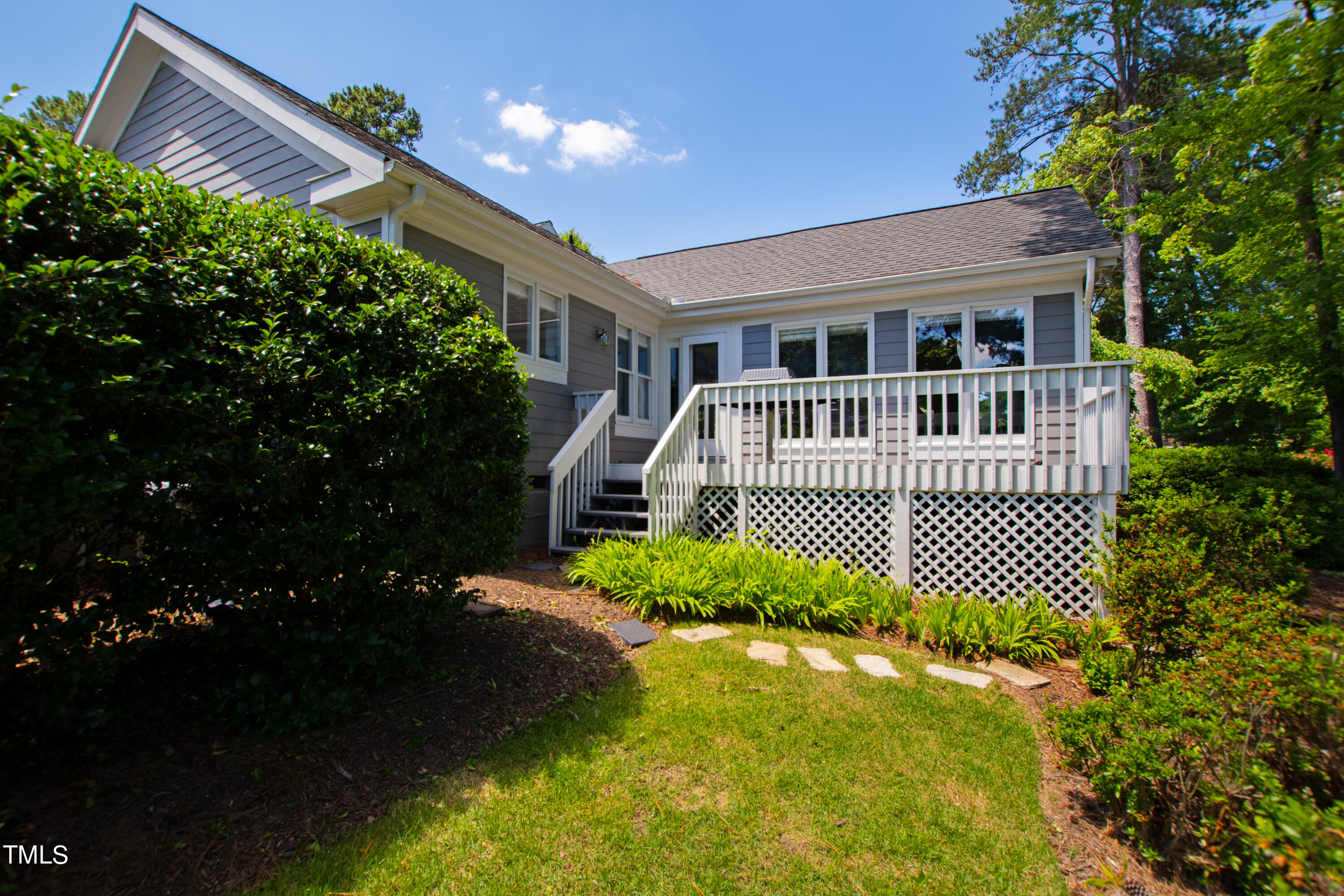 1605 Quaker Ridge Point Raleigh, NC 27615 - Photo 46 of 54 BAck 10