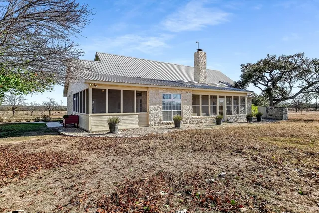 $925,000 | 842 Boos Lane, Fredericksburg, TX 78624