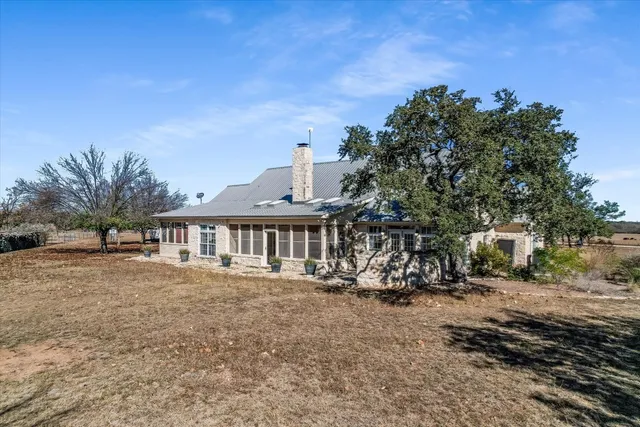 $925,000 | 842 Boos Lane, Fredericksburg, TX 78624