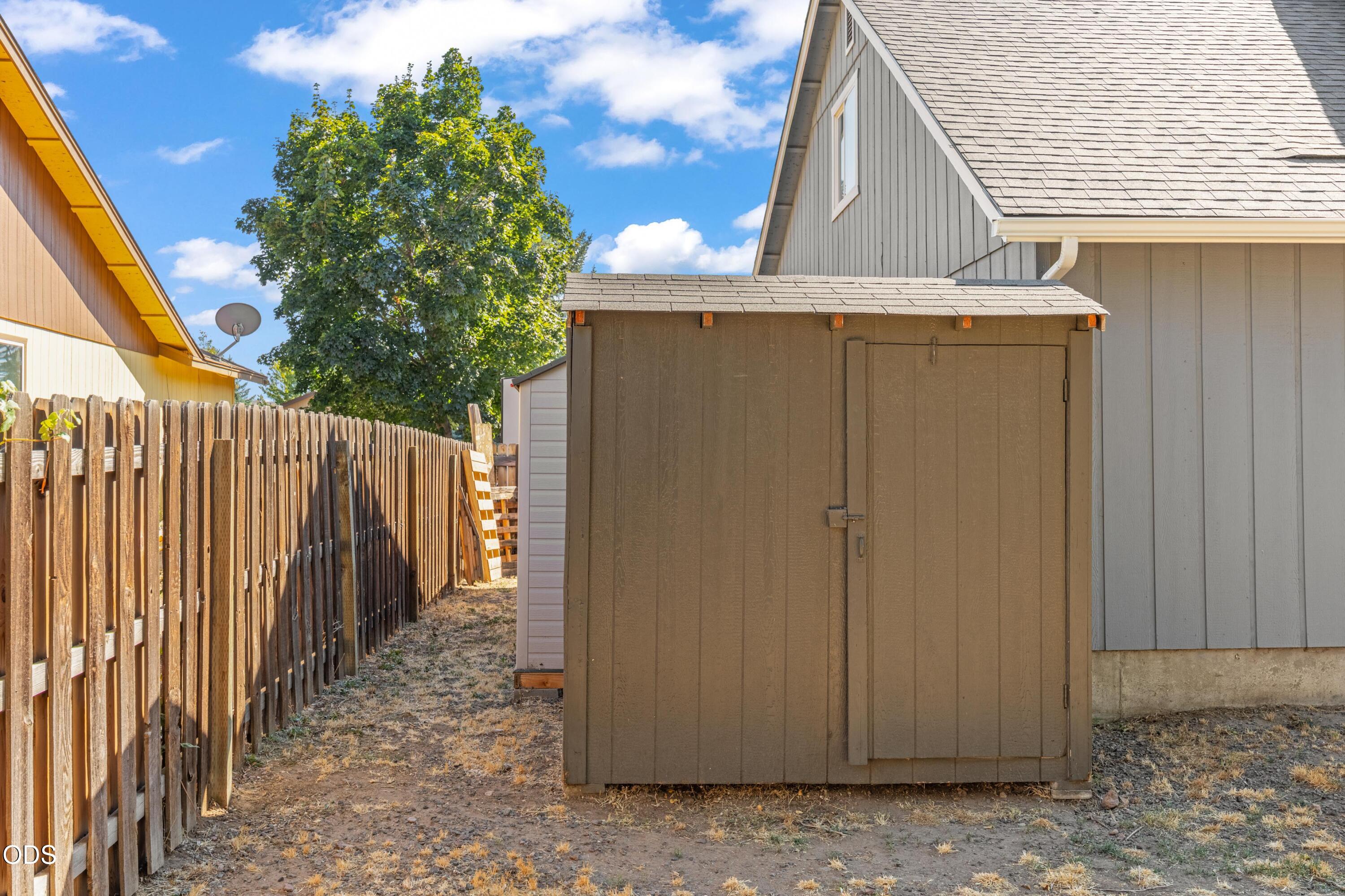 20716 Amber Way Bend, OR 97701 - Photo 29 of 34 Gallery Image 29