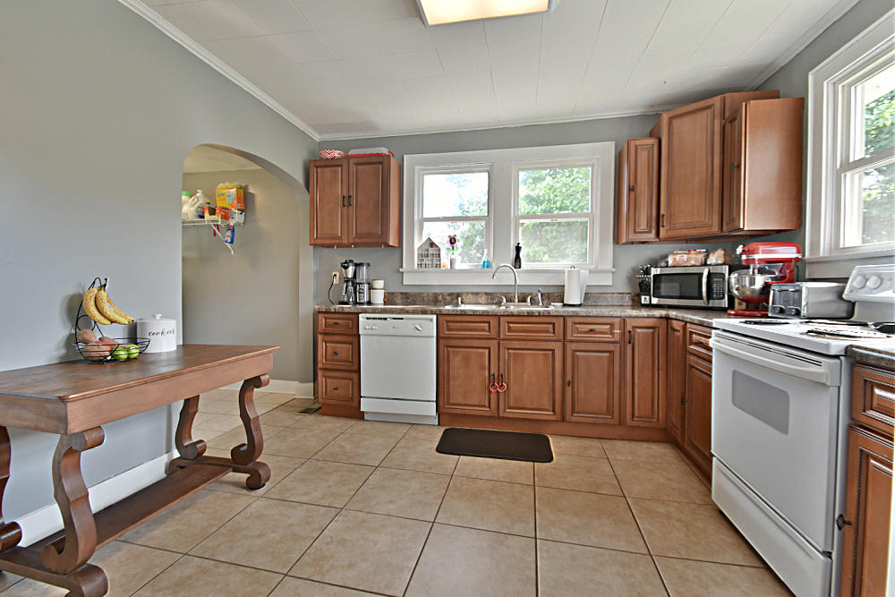 7815 Heiskell Road Powell, TN 37849 - Photo 18 of 34 Kitchen