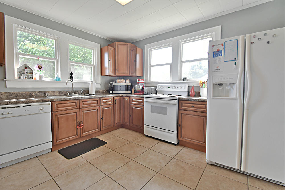 7815 Heiskell Road Powell, TN 37849 - Photo 19 of 34 Kitchen