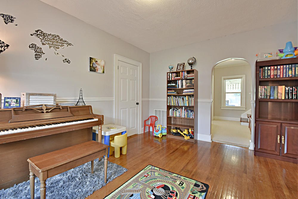 7815 Heiskell Road Powell, TN 37849 - Photo 26 of 34 Playroom/Den