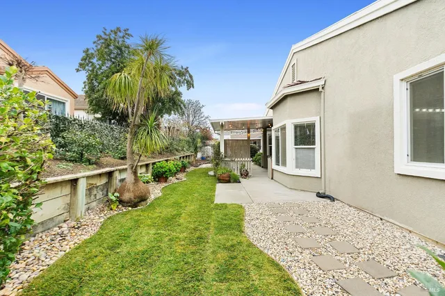 $479,000 | 802 Summerset Drive, Rio Vista, CA 94571