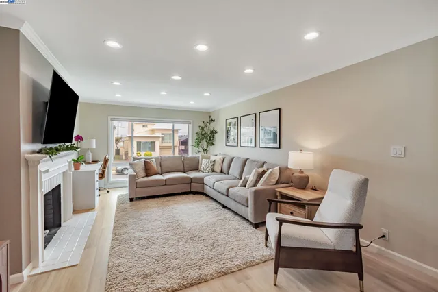 $1,398,000 | 59 Weston Drive, Daly City, CA 94015