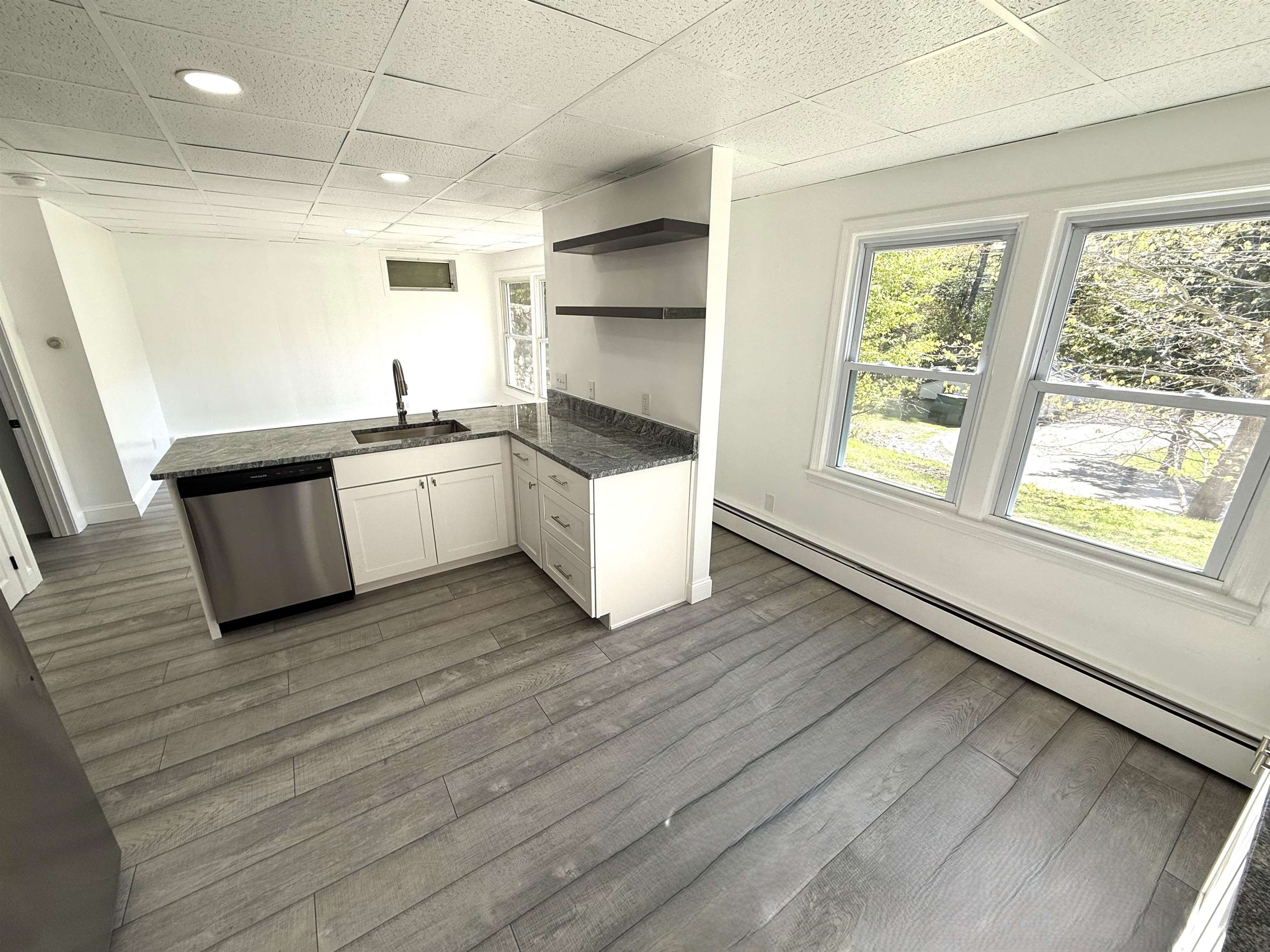 108 Cherry Valley Road, Unit 10 Gilford, NH 03249 - Photo 11 of 18