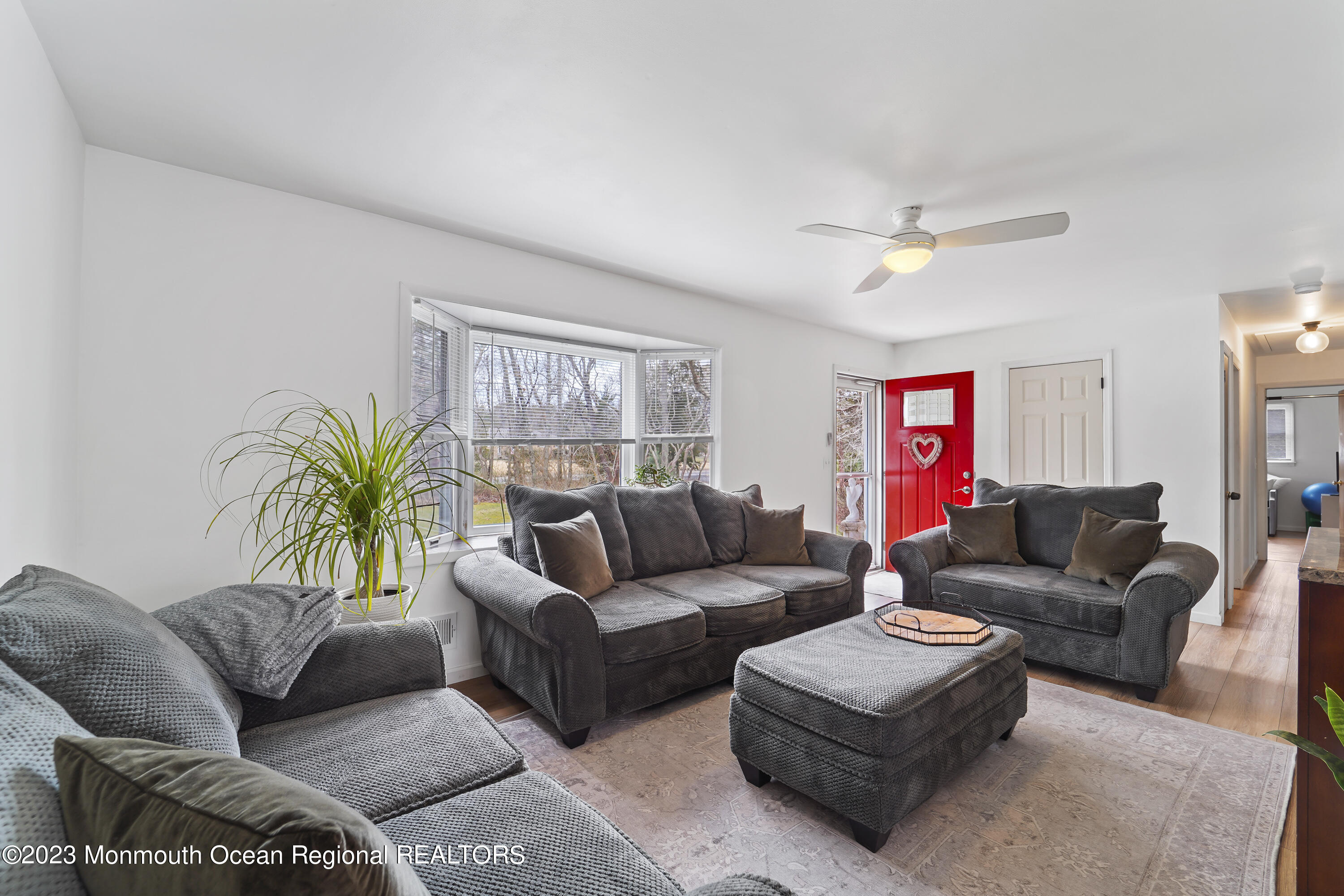 355 Frank Applegate Road Jackson, NJ 08527 - Photo 3 of 26 DSC01253