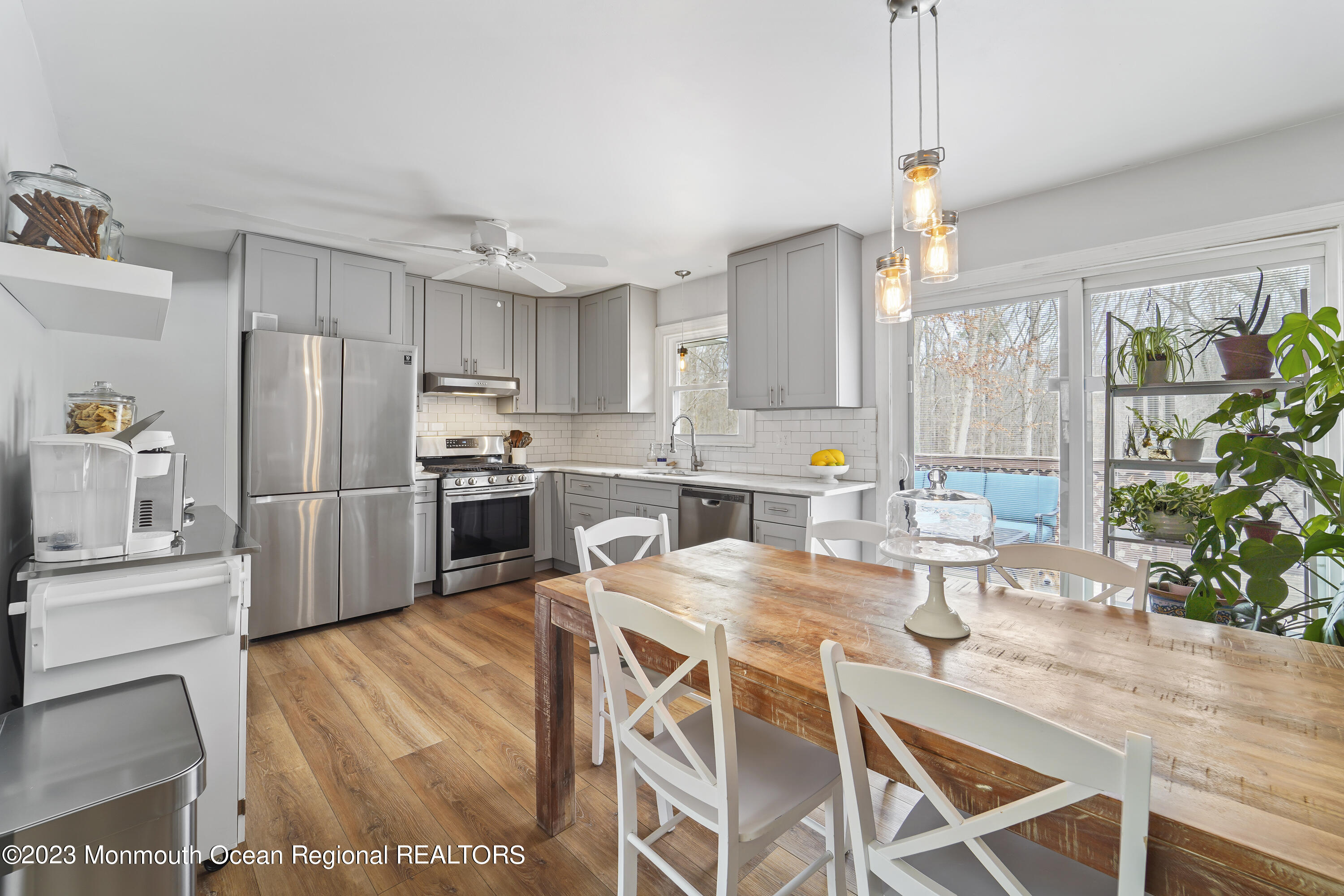 355 Frank Applegate Road Jackson, NJ 08527 - Photo 5 of 26 DSC01273