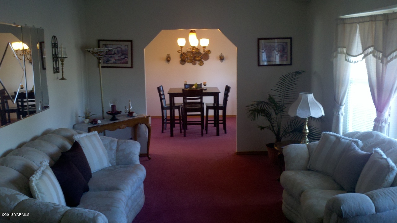 302 Wendt Road Yakima, WA 98901 - Photo 15 of 26 2013-01-10_13-52-17_765