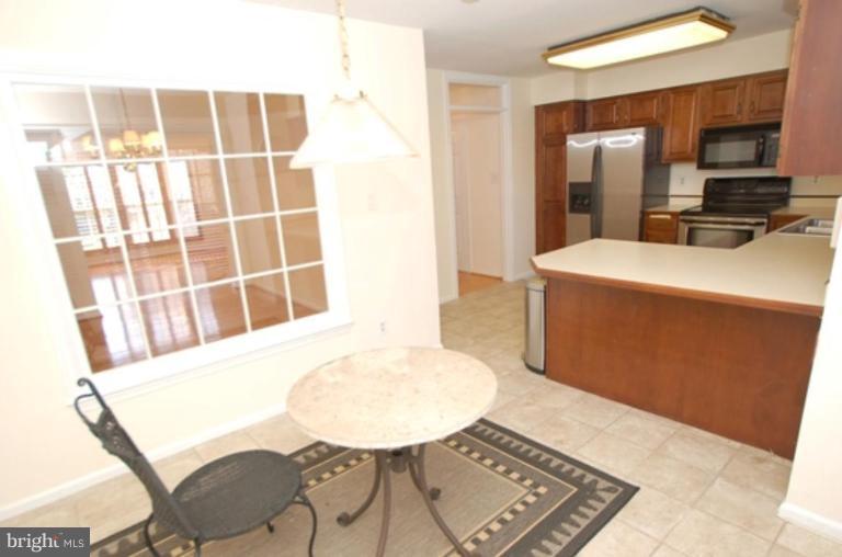 3847 Inverness Road Fairfax, VA 22033 - Photo 11 of 23 Kitchen #2