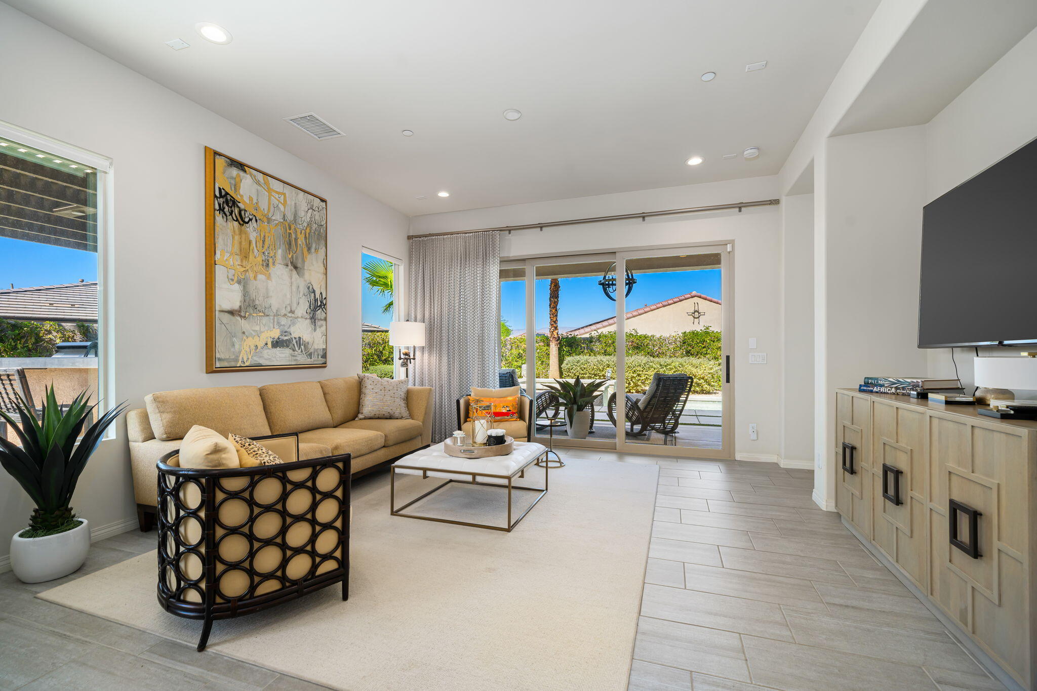 46 Bordeaux Rancho Mirage, CA 92270 - Photo 13 of 42 17-web-or-mls-JBBordeaux_OPMG_0925_017