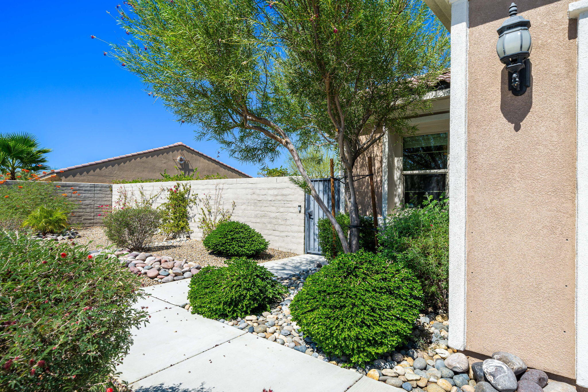 46 Bordeaux Rancho Mirage, CA 92270 - Photo 4 of 42 8-web-or-mls-JBBordeaux_OPMG_0925_008