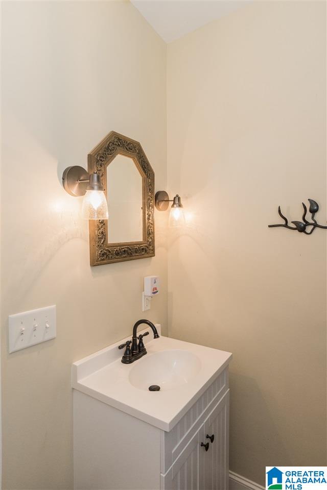 110 Windhaven Road Birmingham, AL 35209 - Photo 24 of 36 Gallery Image 24
