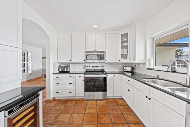 $1,599,999 | 1130 Southeast 5th Avenue, Pompano Beach, FL 33060