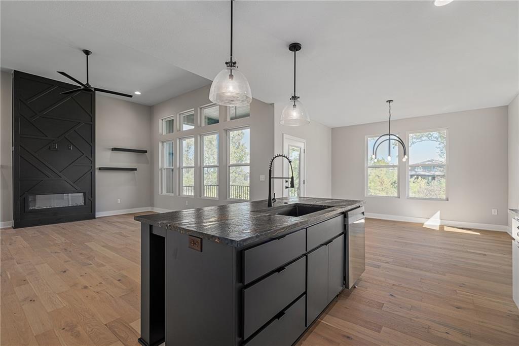 8973 Shady Bend Road Lenexa, KS 66227 - Photo 17 of 45