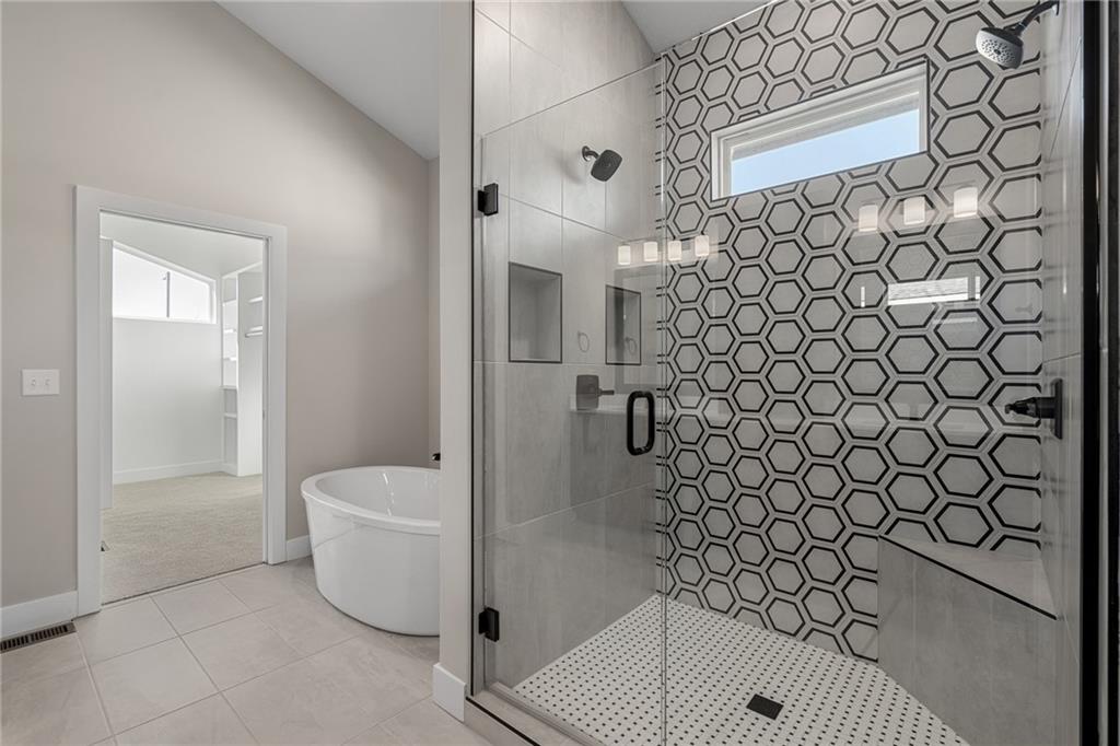 8973 Shady Bend Road Lenexa, KS 66227 - Photo 24 of 45