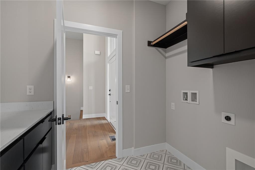 8973 Shady Bend Road Lenexa, KS 66227 - Photo 27 of 45