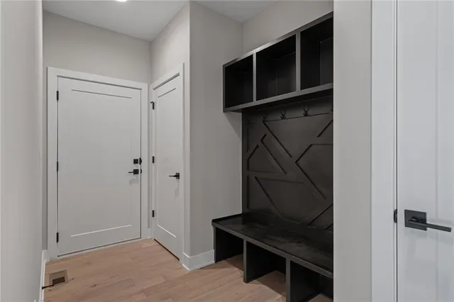 $743,000 | 8973 Shady Bend Road, Lenexa, KS 66227