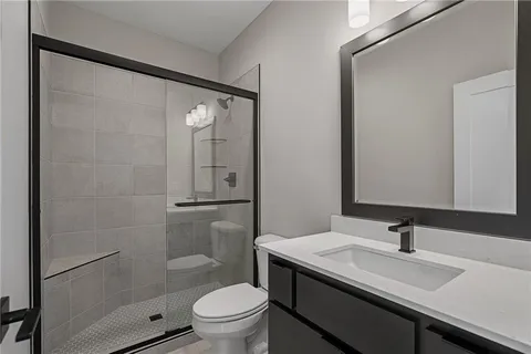 $741,000 | 8973 Shady Bend Road, Lenexa, KS 66227