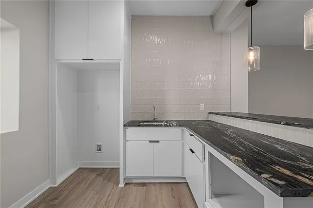 $743,000 | 8973 Shady Bend Road, Lenexa, KS 66227