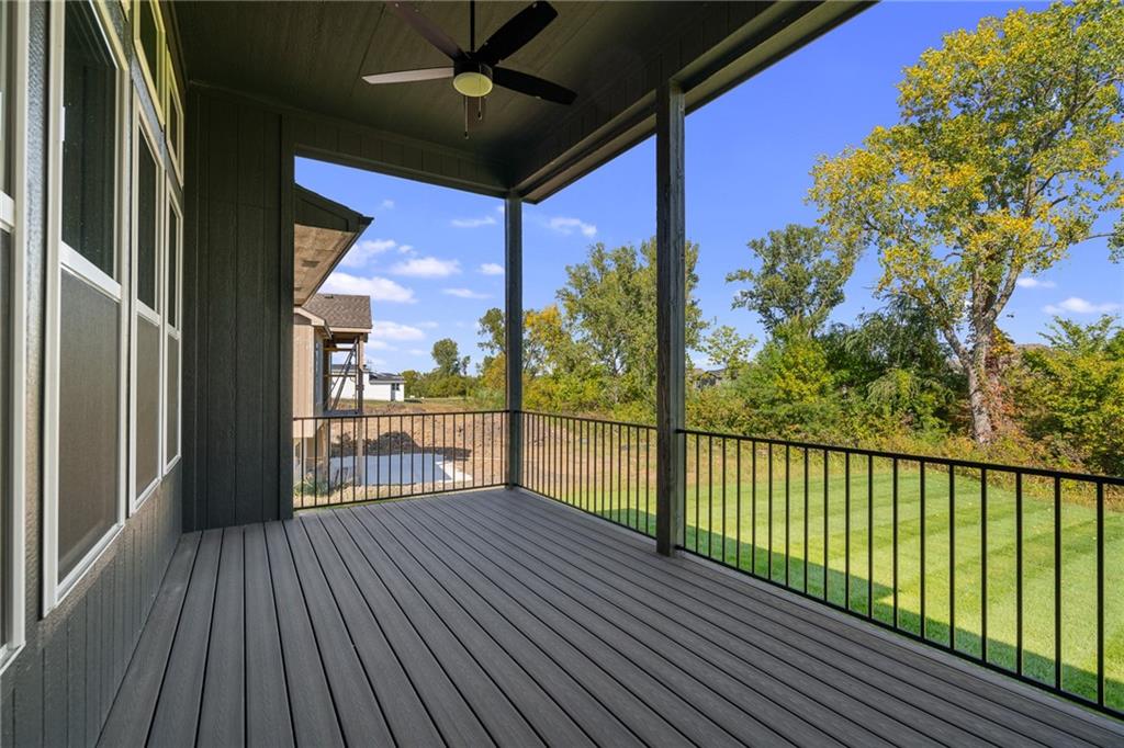 8973 Shady Bend Road Lenexa, KS 66227 - Photo 40 of 45