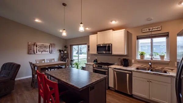 $334,900 | 1545 Webster Way, Waupaca, WI 54981