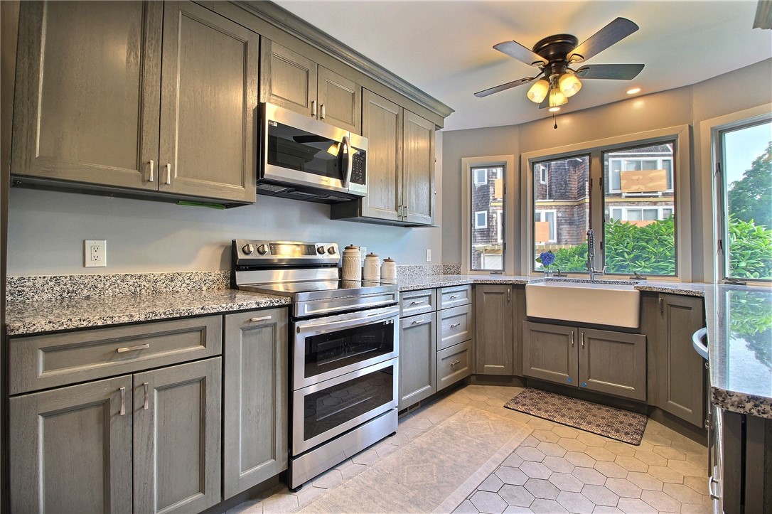 284 Shore Road, Unit D Westerly, RI 02891 - Photo 6 of 27