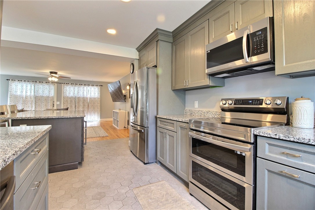 284 Shore Road, Unit D Westerly, RI 02891 - Photo 9 of 27