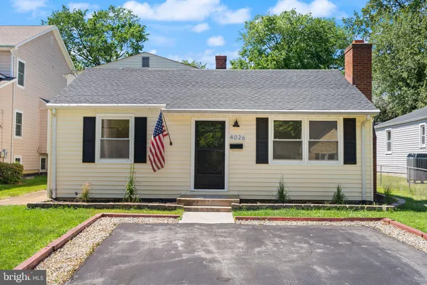 $635,000 | 4026 Chestnut Street, Fairfax, VA 22030