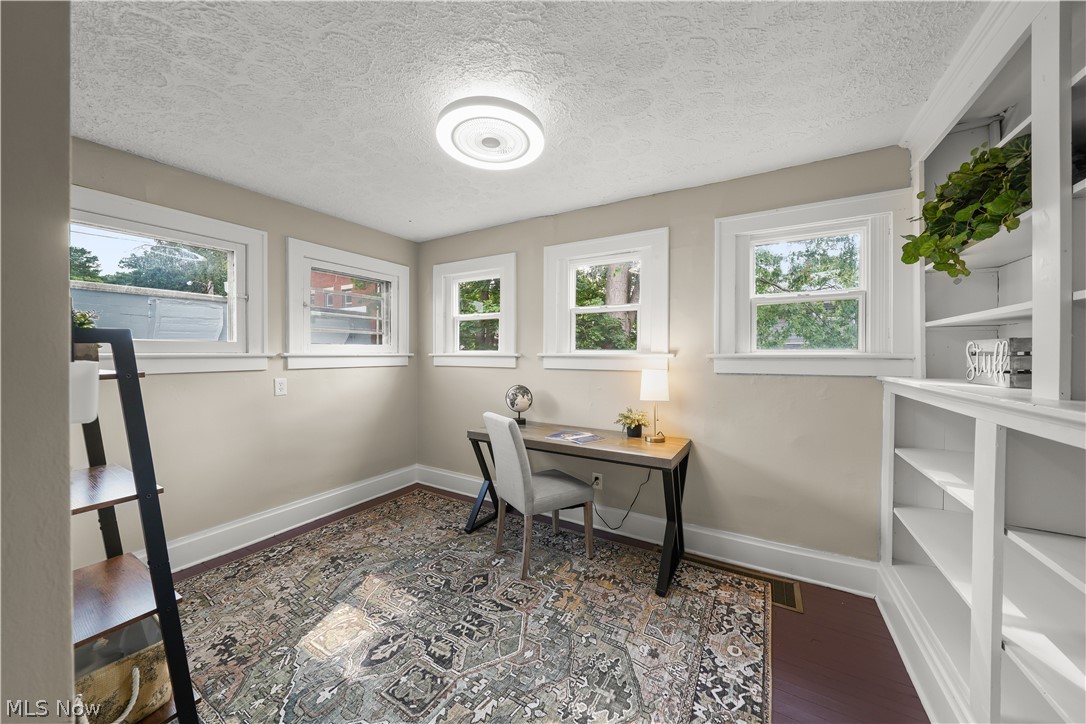 114 Linden Road Kent, OH 44240 - Photo 9 of 46 Gallery Image 9