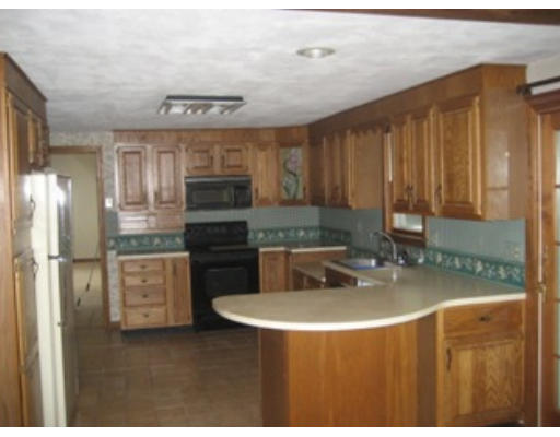 290 Spring Street Hanover, MA 02339 - Photo 3 of 5 Gallery Image 3