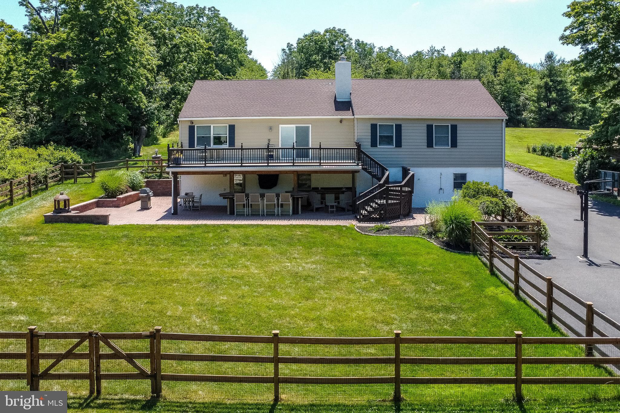 516 Upper Stump Road Chalfont, PA 18914 - Photo 4 of 37 Fenced back yard