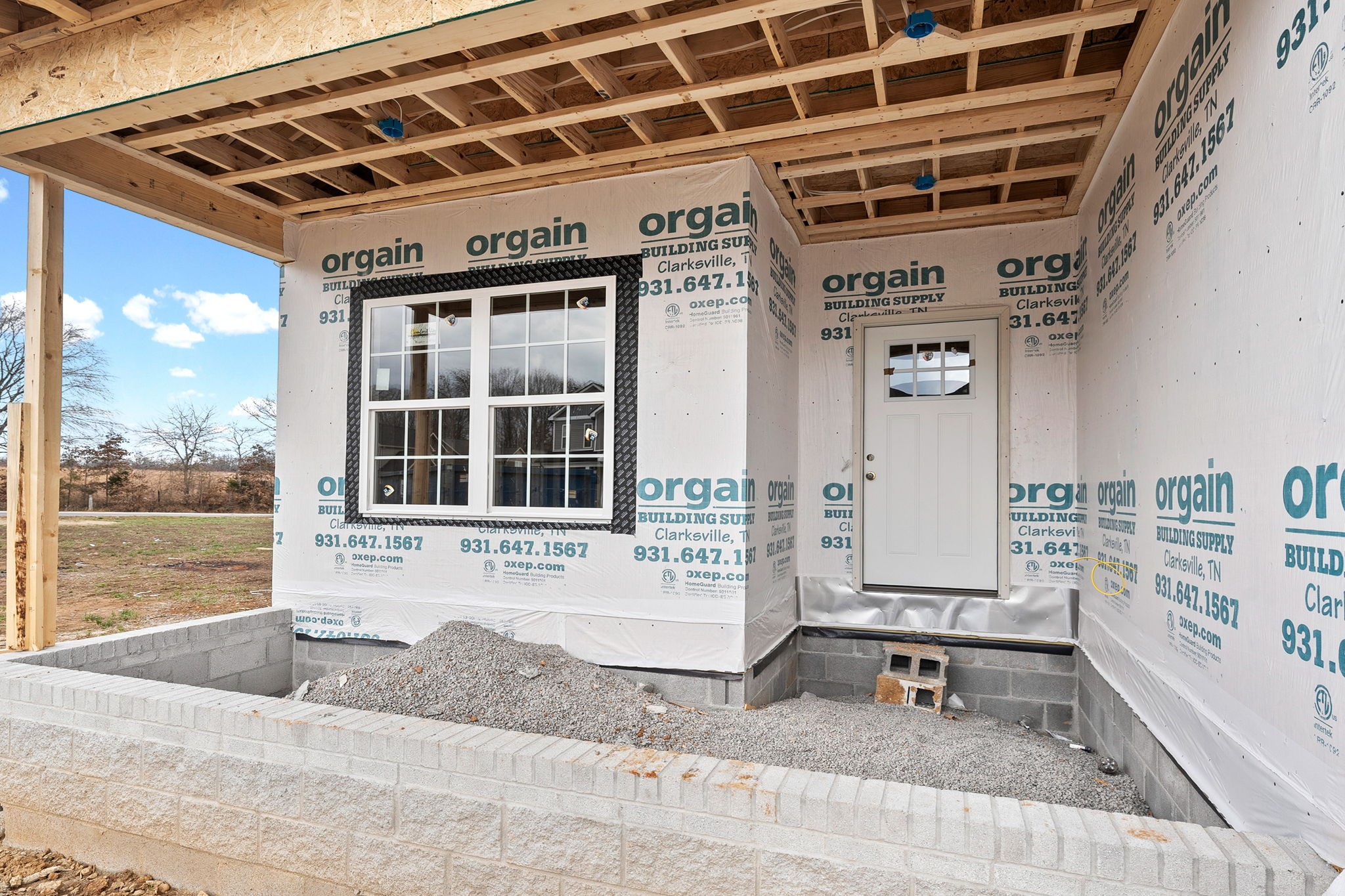 1105 Black Rock Road Clarksville, TN 37040 - Photo 3 of 45 a living room with a large window