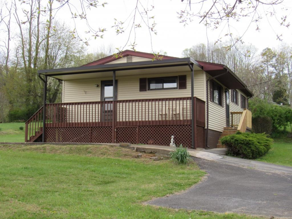 1024 Paperville Road Bristol, TN 37620 - Photo 2 of 26 Photo 2
