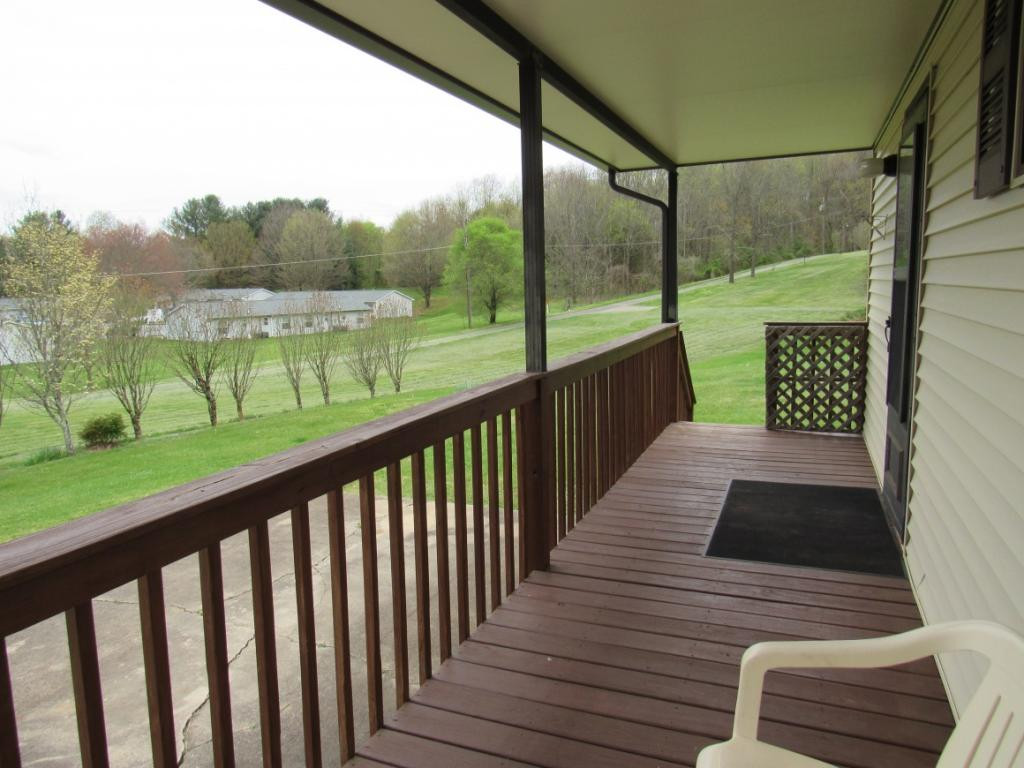1024 Paperville Road Bristol, TN 37620 - Photo 12 of 26 Photo 12
