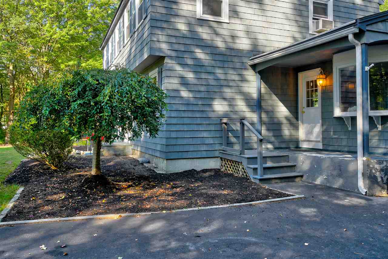 31 Woodward Road Merrimack, NH 03054 - Photo 3 of 34