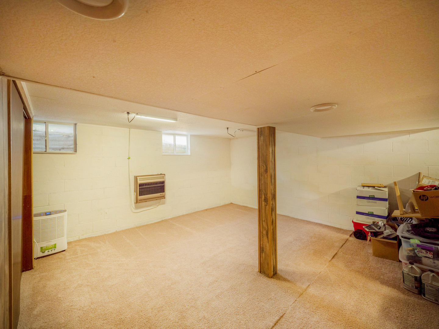 20806 Lembcke Road Harvard, IL 60033 - Photo 28 of 44 a view of a garage