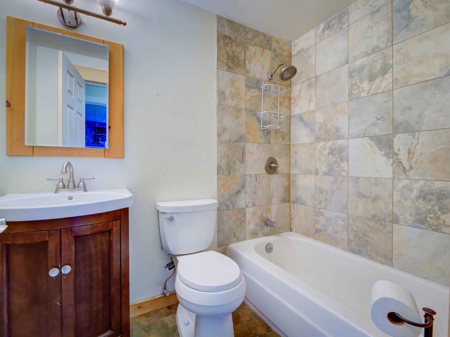 4774 Winnetka Road White City, OR 97503 - Photo 12 of 34 Additional Photo