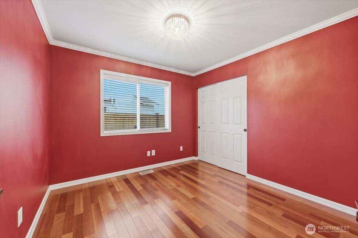 910 135th Street Southwest Everett, WA 98204 - Photo 18 of 33