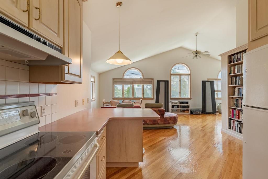 42 Spring Road Nahant, MA 01908 - Photo 24 of 35 Gallery Image 24