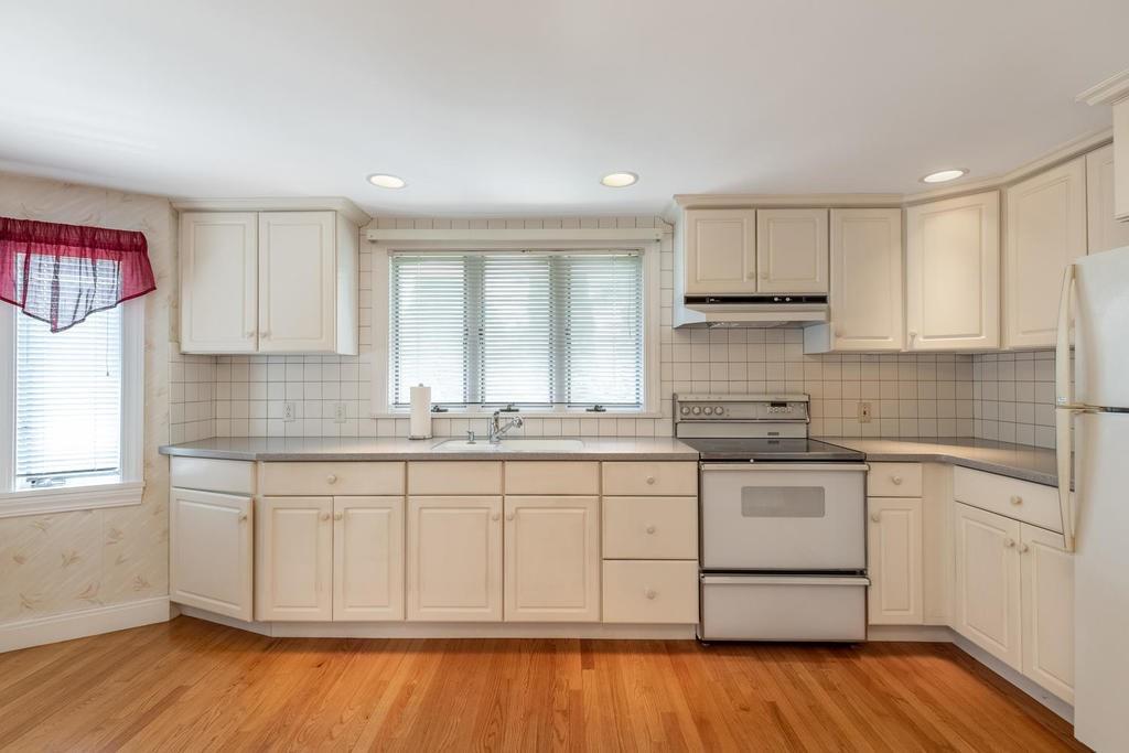 42 Spring Road Nahant, MA 01908 - Photo 8 of 35 Gallery Image 8