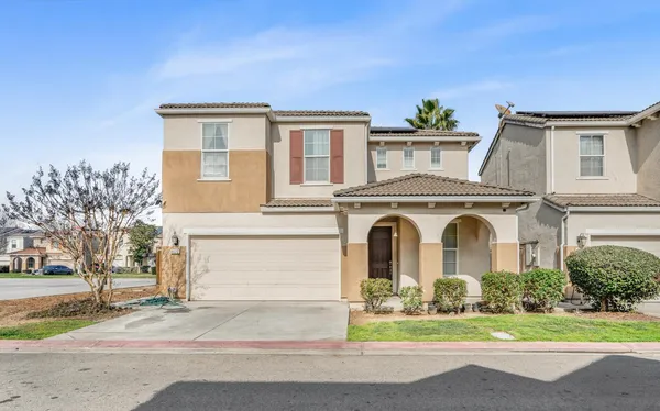 $414,999 | 4626 West Javier Way, Fresno, CA 93722