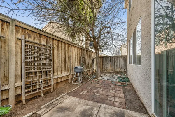 $414,999 | 4626 West Javier Way, Fresno, CA 93722