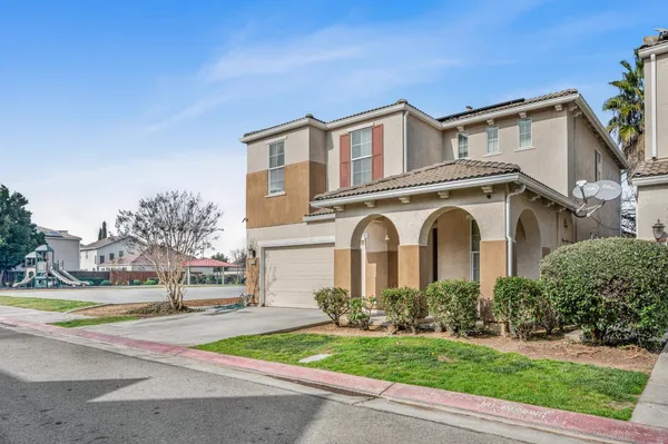 $414,999 | 4626 West Javier Way, Fresno, CA 93722
