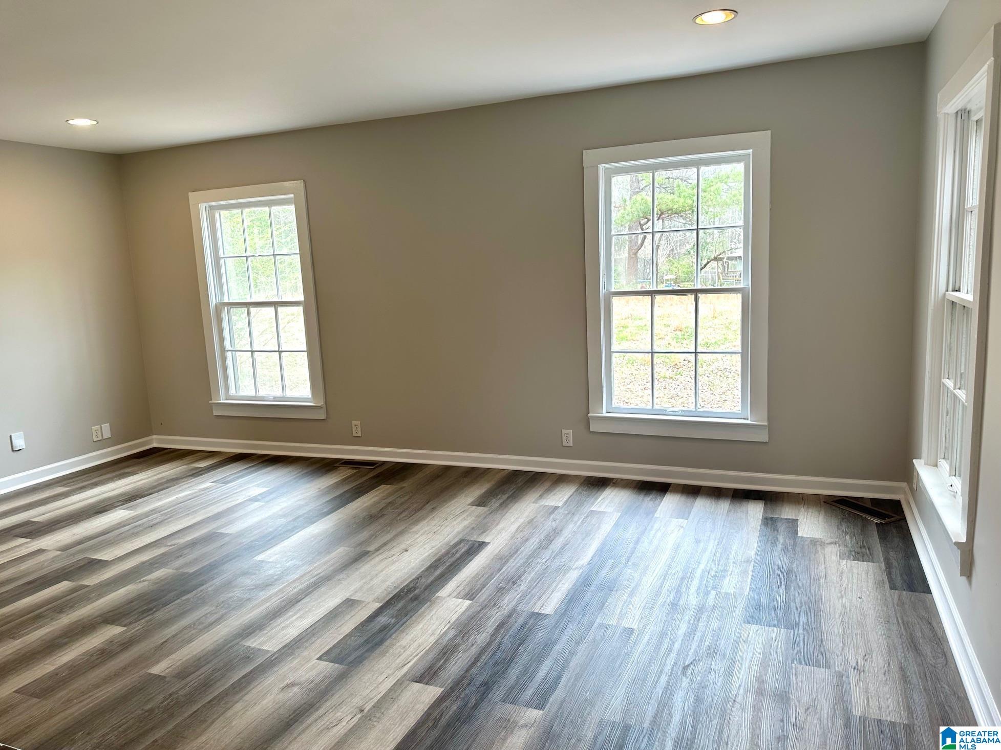 6347 Lou George Loop Bessemer, AL 35022 - Photo 6 of 28 Gallery Image 6