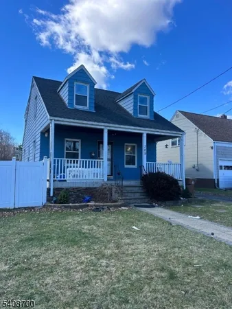 $3,200 | 309 McCandless Street, Linden, NJ 07036