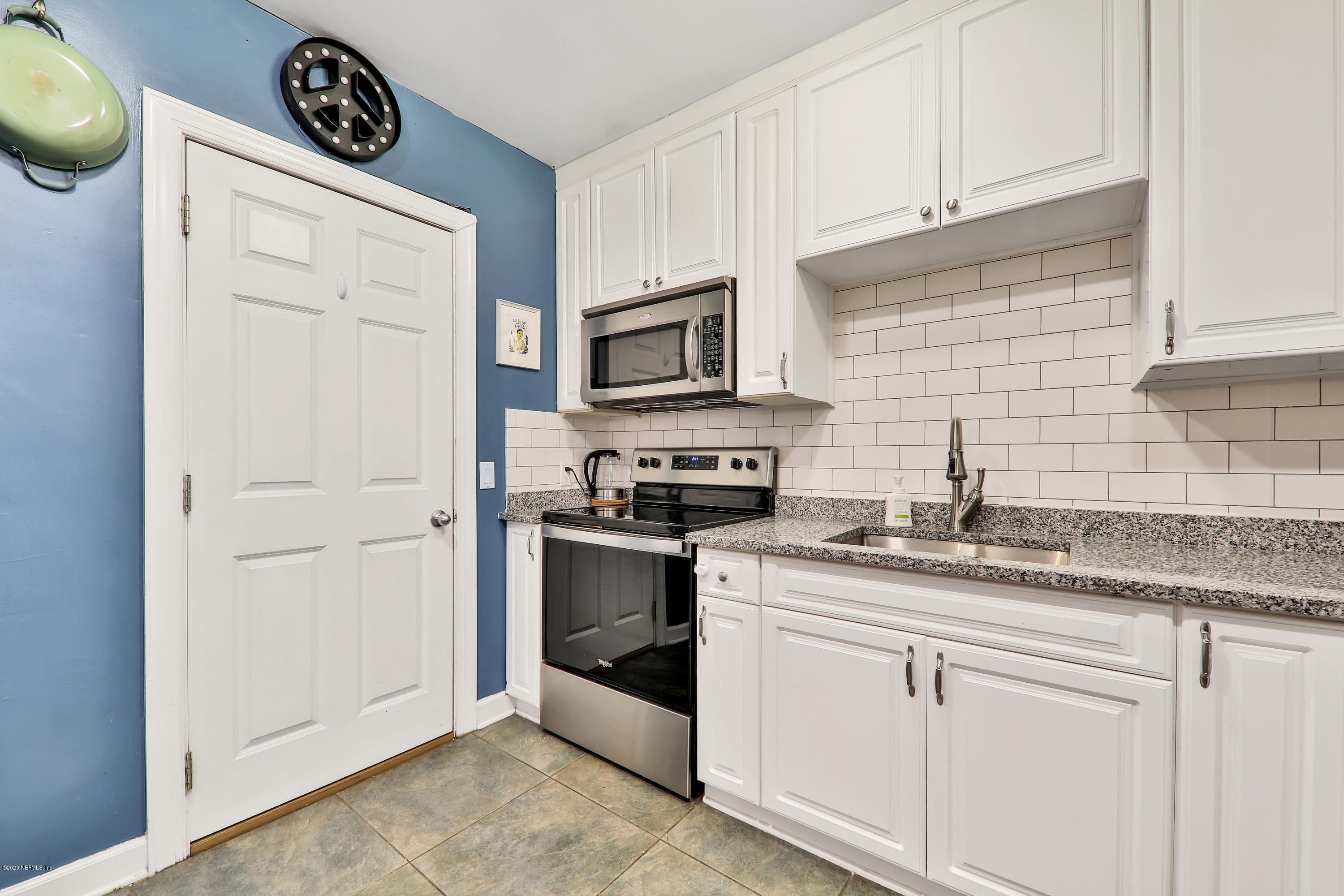 6417 Bay Ridge Road Jacksonville, FL 32216 - Photo 10 of 33 573A0038
