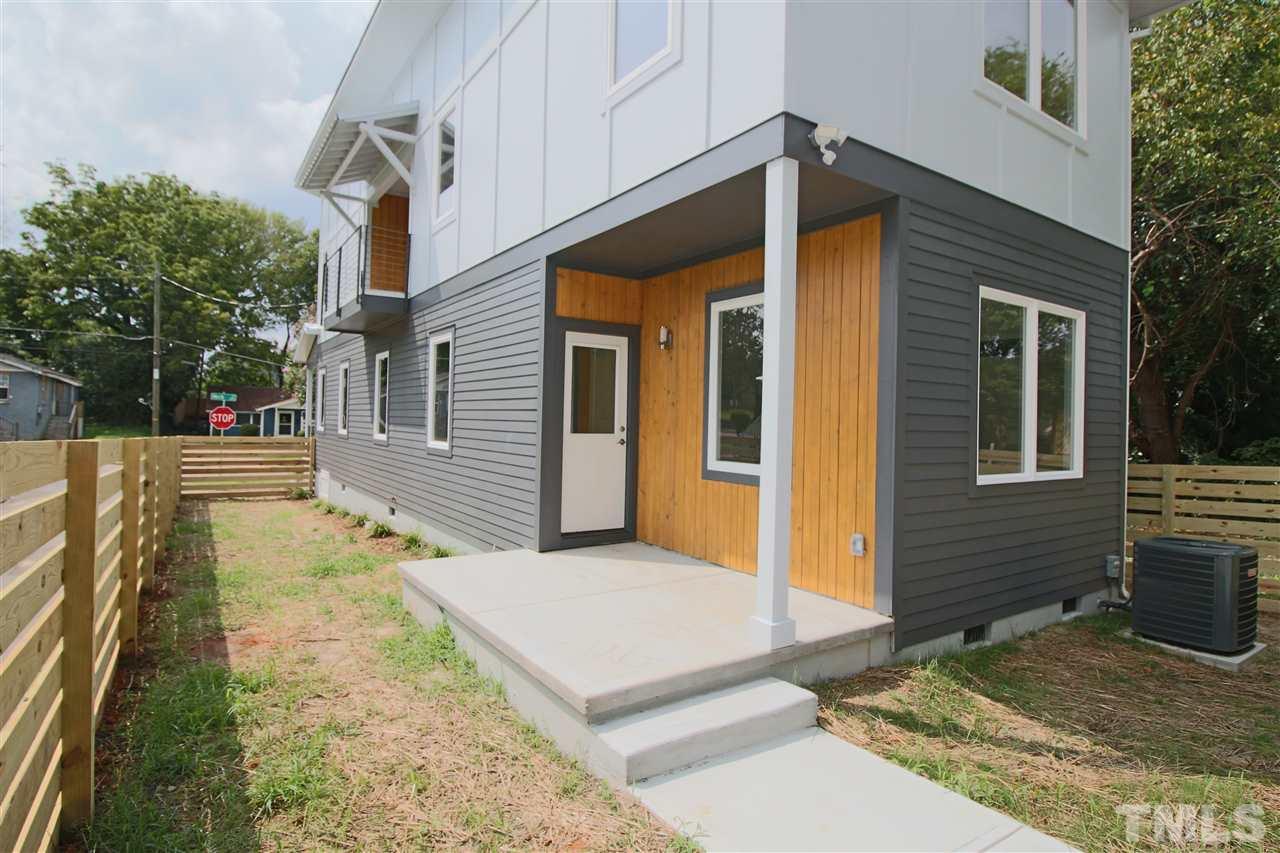 218 Heck Street Raleigh, NC 27601 - Photo 3 of 24