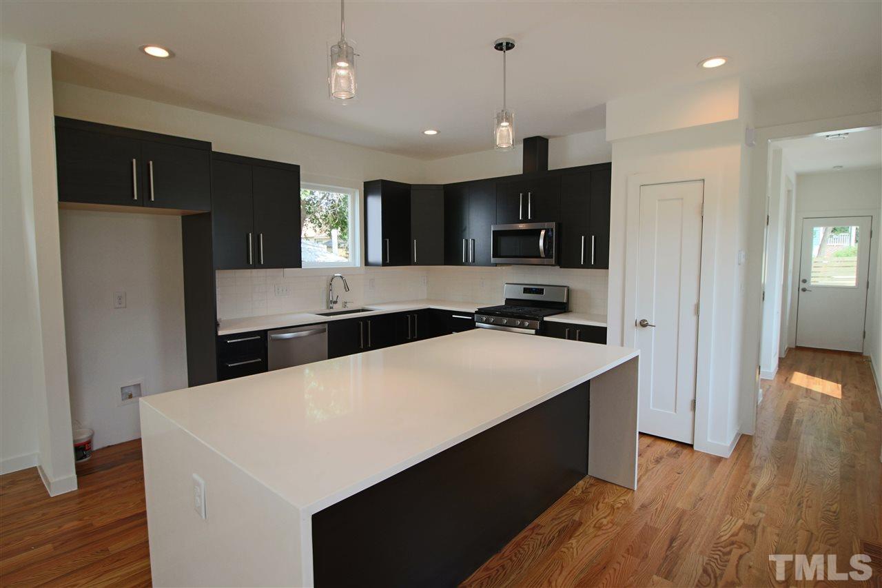 218 Heck Street Raleigh, NC 27601 - Photo 5 of 24