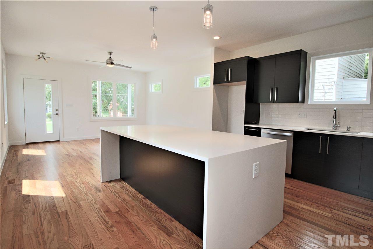 218 Heck Street Raleigh, NC 27601 - Photo 7 of 24